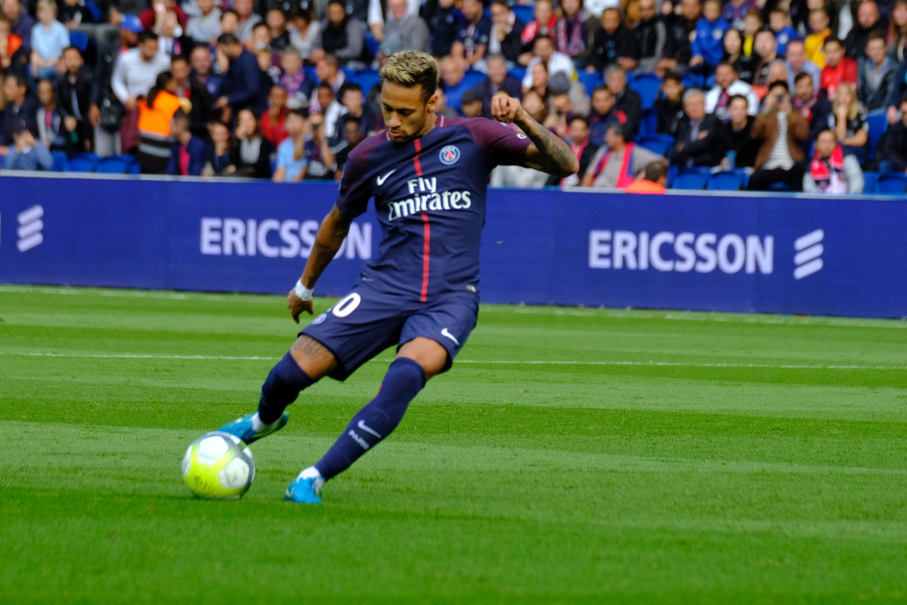 国米本赛季欧冠取胜对手均在附加赛区之外，最高排名第25（国米本季欧冠击败的对手无一进入附加赛区，最高排名仅第25名）