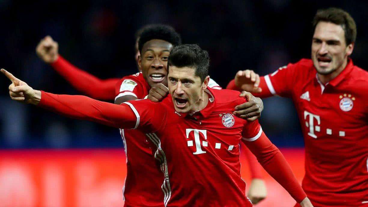 能否终结7连败？多诺万：怀特等4人可出战&3人有时间限制（7连败能否止住？多诺万称怀特等四将可出战，另有三人受出场时间限制）