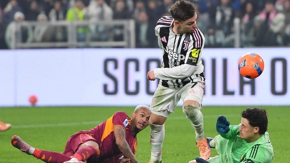 曼晚：曼联已收到B费的检查报告，即便伤愈也会有很高的复发风险（曼晚：曼联已获B费检查结果，即使康复复发风险仍高）