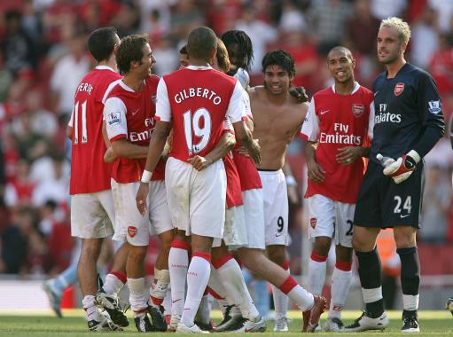 卢克巴：我和劳姆是更衣室的DJ，希望能在对阵不莱梅时复出（卢克巴：和劳姆负责更衣室音乐，力争对阵不莱梅复出）