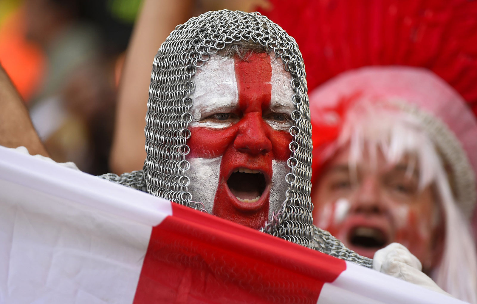 总价超百万!国羽世界冠军夫妇一周连办三场婚礼,将合体登跨年晚会（一周三场婚礼耗资逾百万元，国羽世界冠军伉俪将携手亮相跨年晚会）