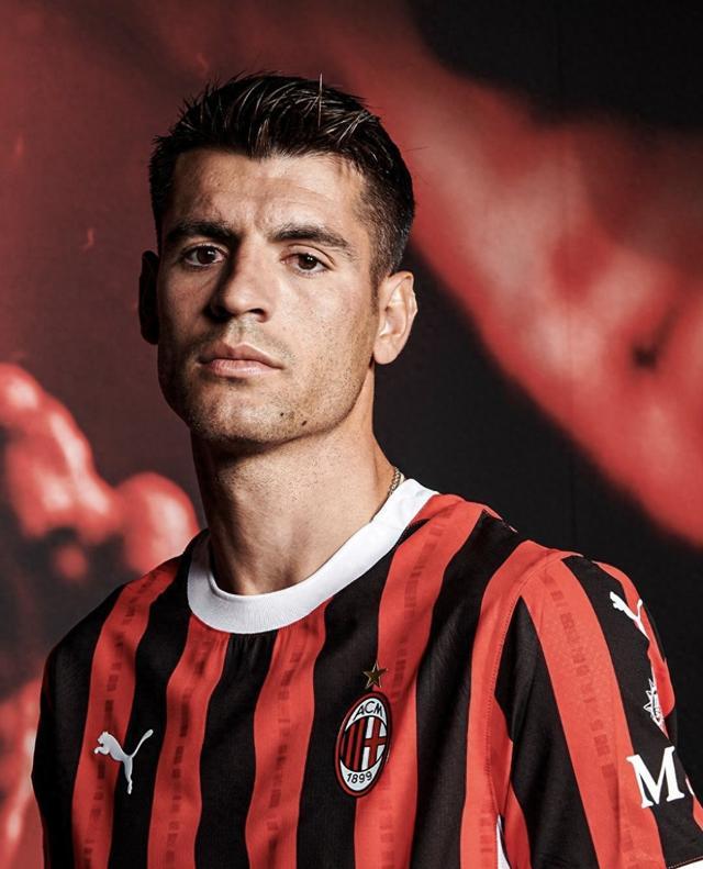 马卡：埃里克疑似鼻骨骨折，已被立即送往医疗中心进行检查（马卡报道：埃里克疑遭鼻骨骨折，已紧急送医检查）