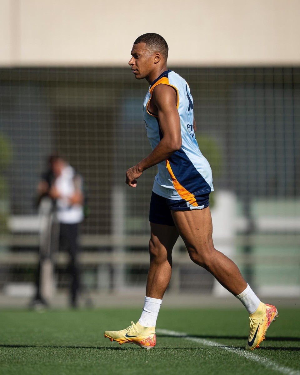 阿斯：马斯坦托诺耻骨恢复良好，五个月里一直忍痛踢球（阿斯：马斯坦托诺耻骨伤势恢复顺利，已带伤坚持五个月）