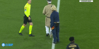 阿森纳再一次在圣诞节领跑积分榜，能否顺利夺冠？（阿森纳圣诞再登榜首，这次能最终捧杯吗？）